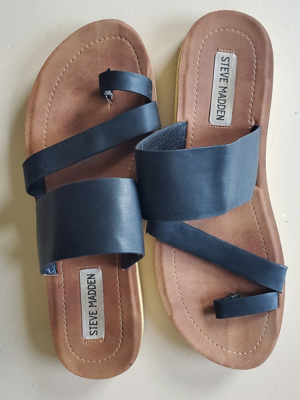 Steve Madden Black Leather Multi-Strap Slide Sandals Size 8